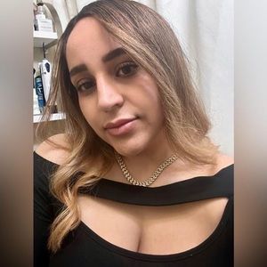 Meet your Posher, Keerthy